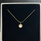 Cat eye necklace