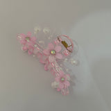 Pearl Floral claw clip