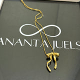 bow necklace