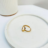 Oval shape ring
