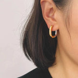 Dual tone hoops