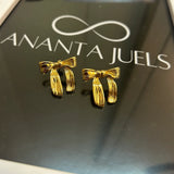 Bow studs