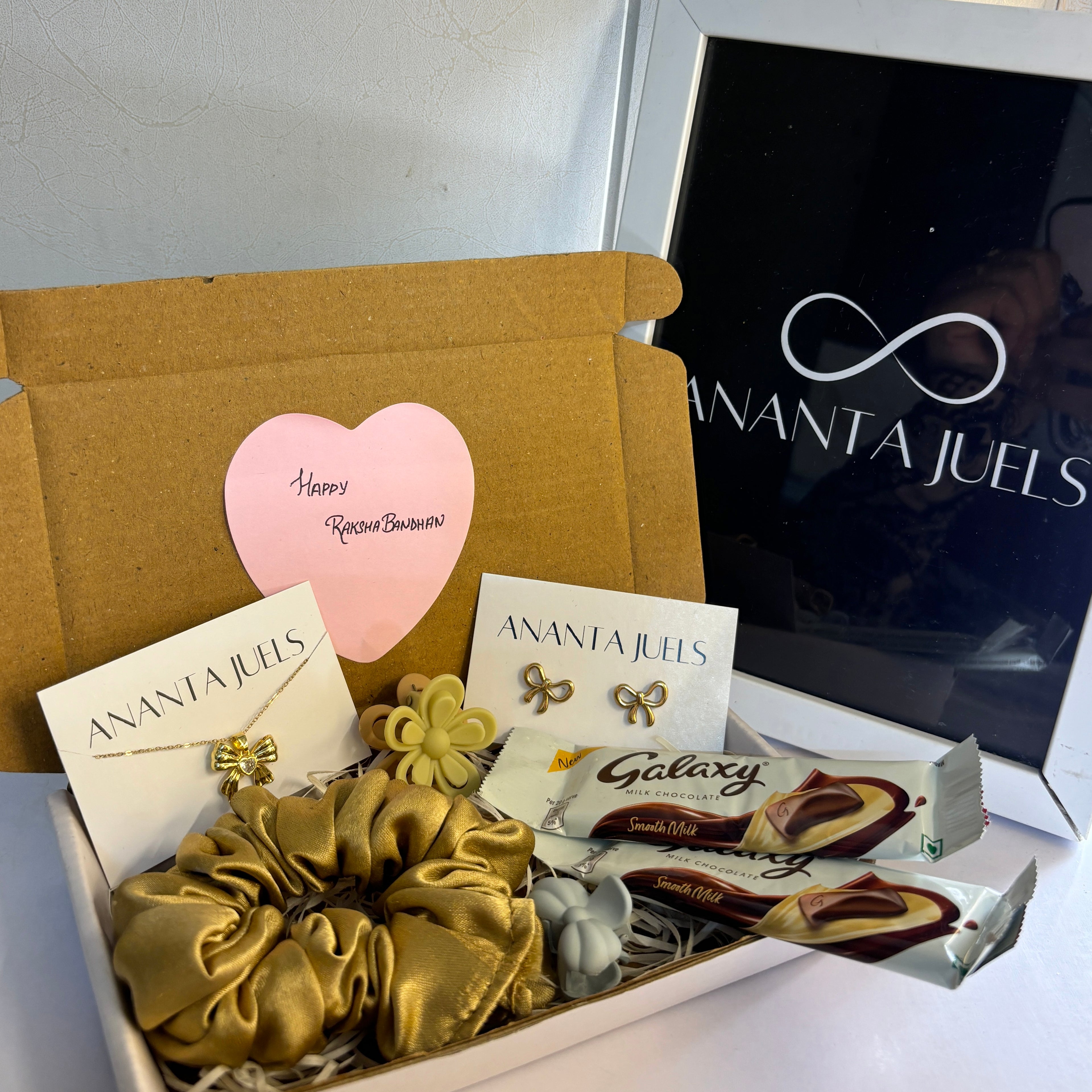 Gift hamper