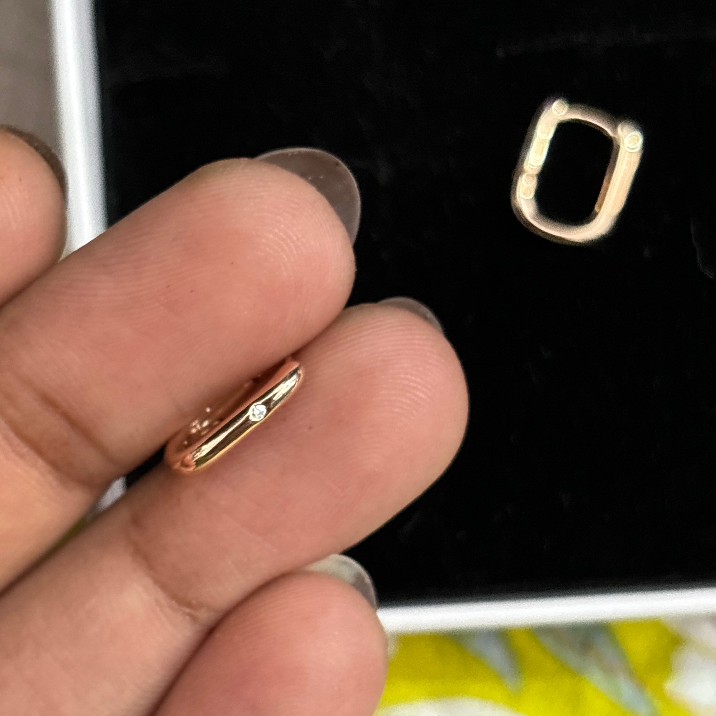 Mini square hoops