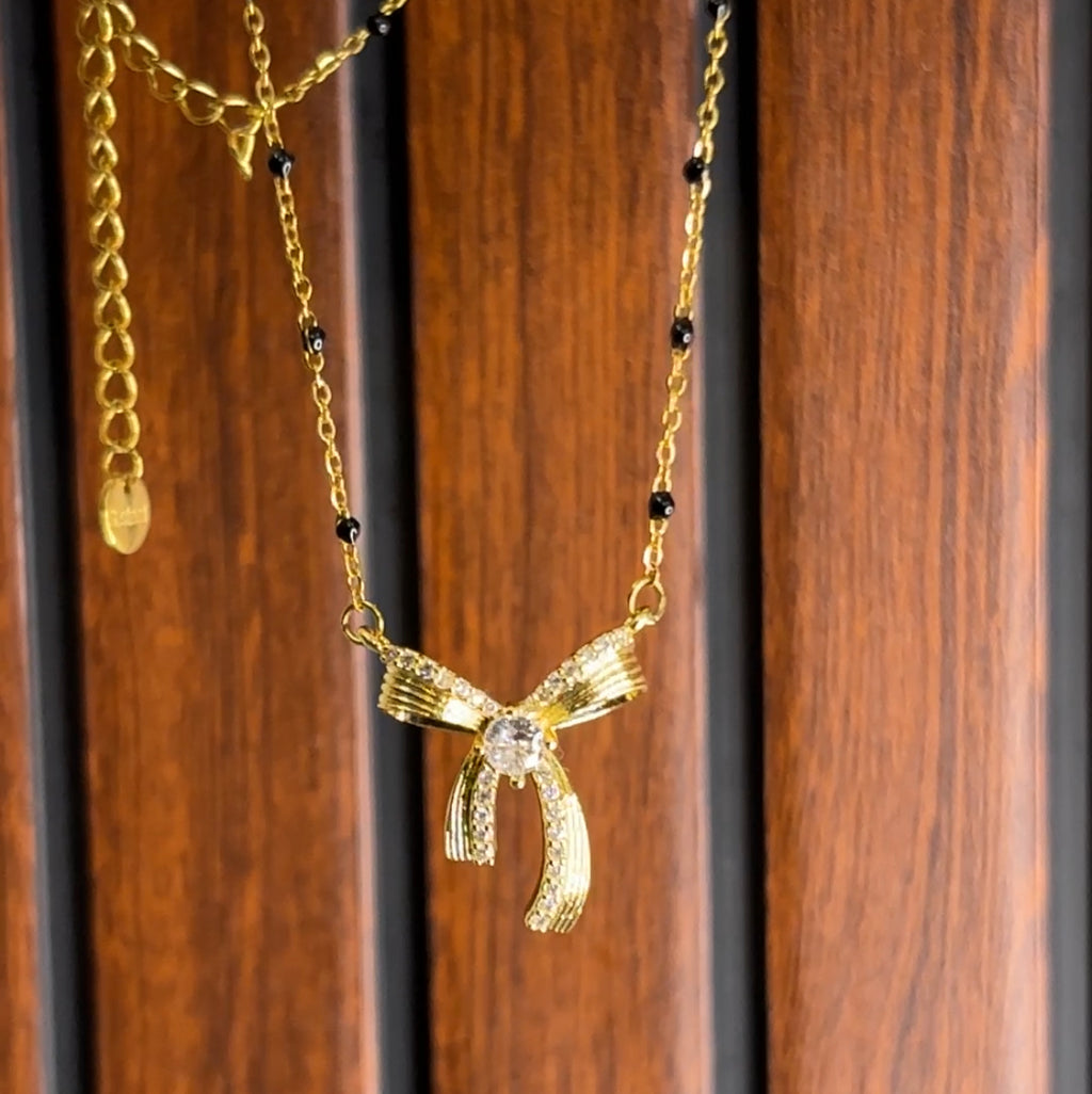 Bow mangalsutra