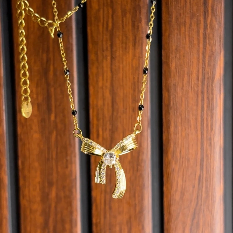 Bow mangalsutra