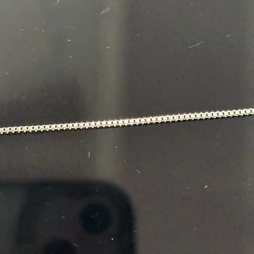 Silver box chain