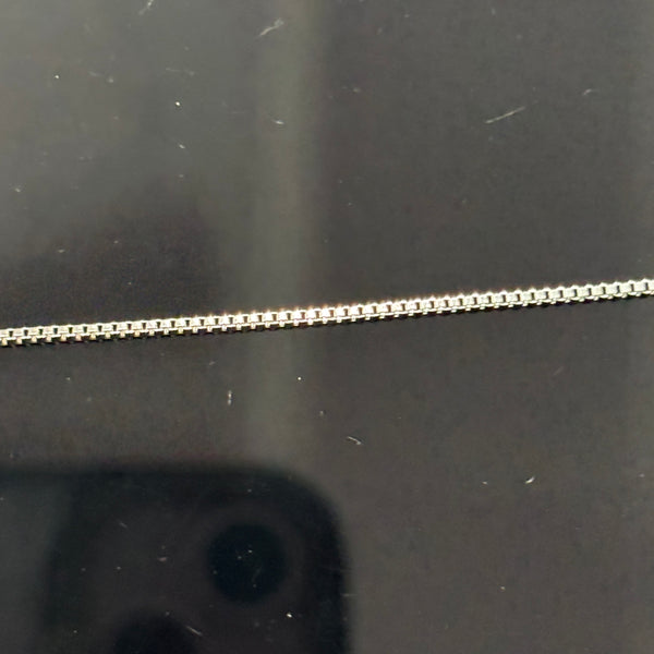 Silver box chain