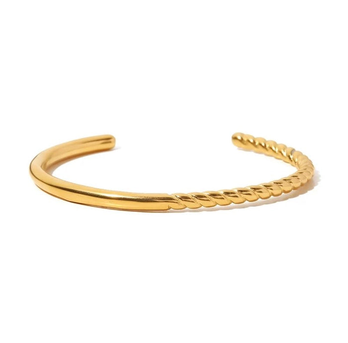 Half twisted cuff Bracelet