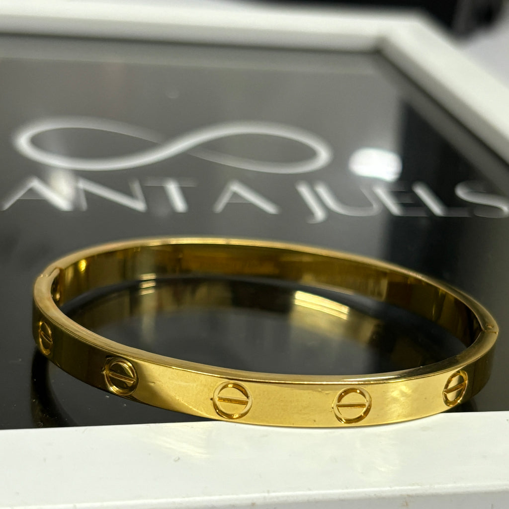 Plain luv Bracelet