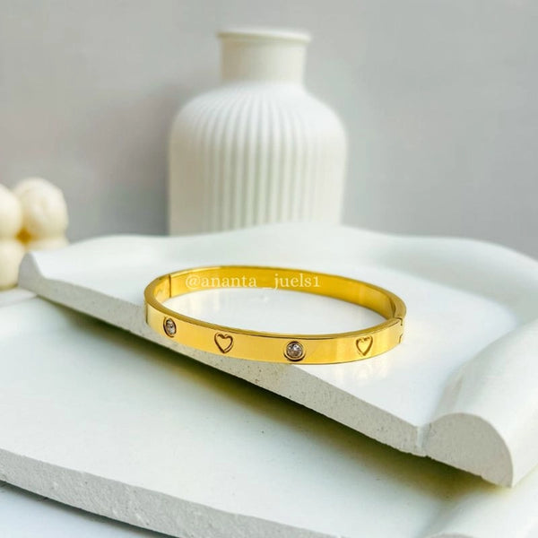 Amore bracelet