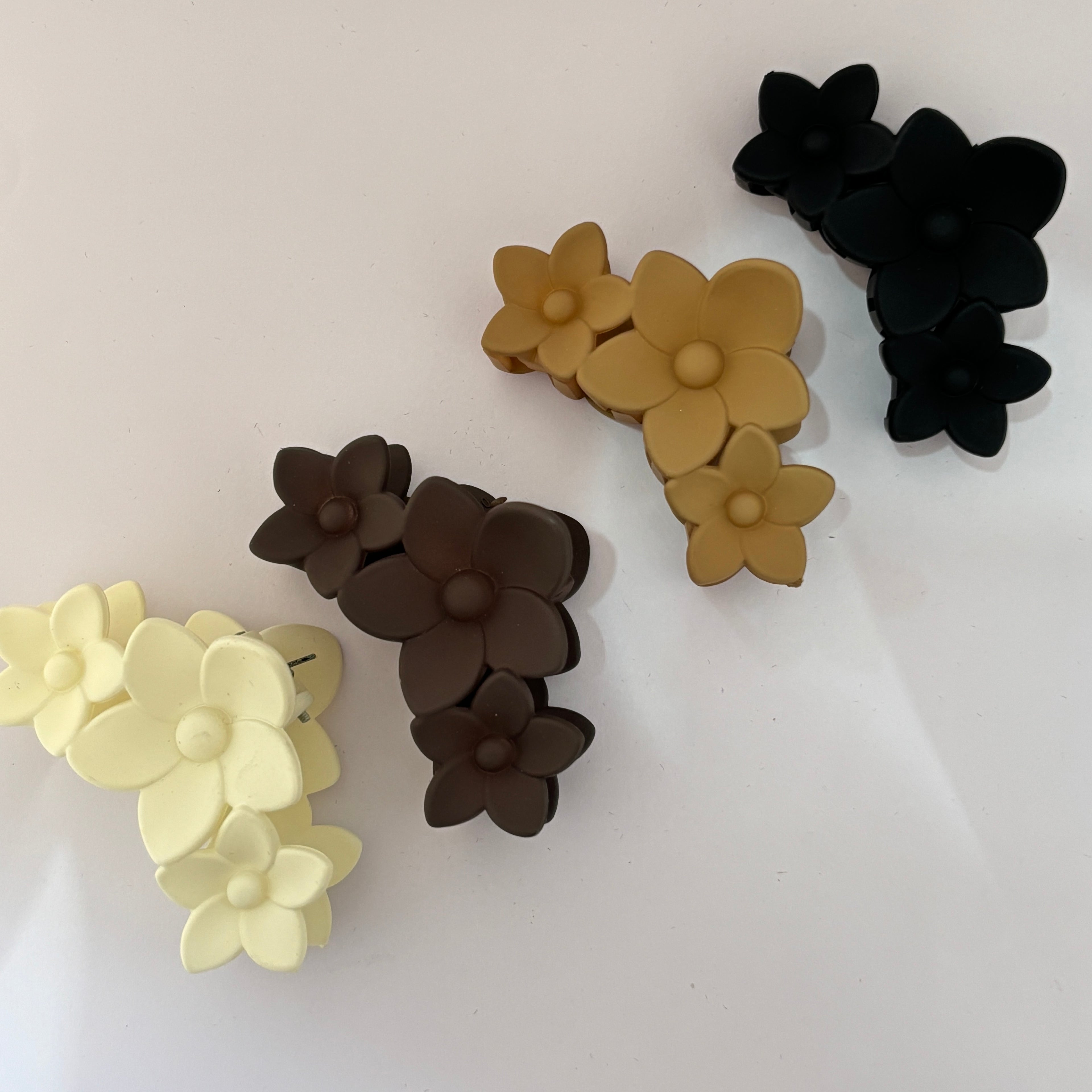 Claw clip (medium)