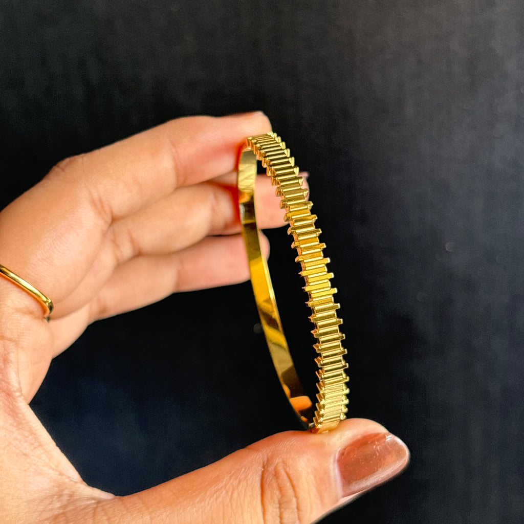 Alexia band bracelet