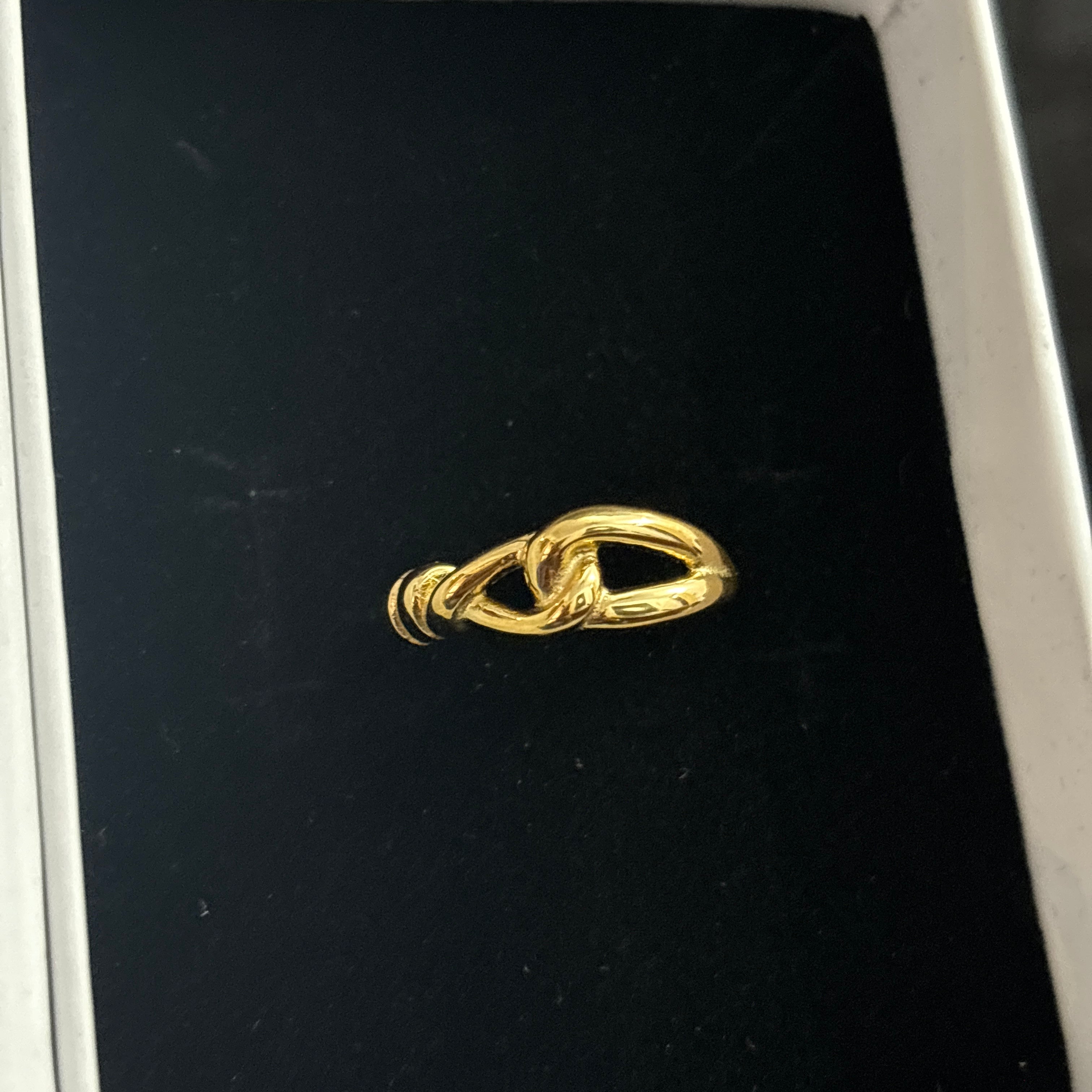 Knot ring 2.0