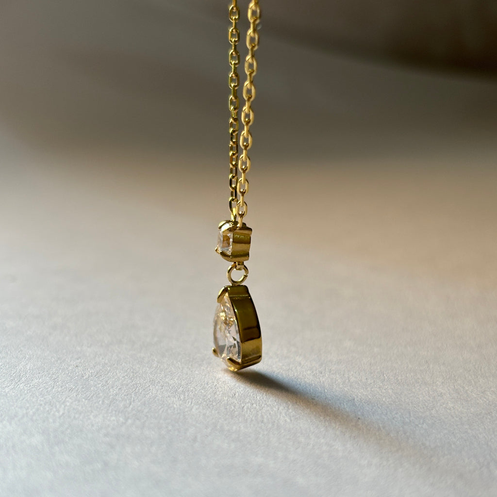 Glow necklace