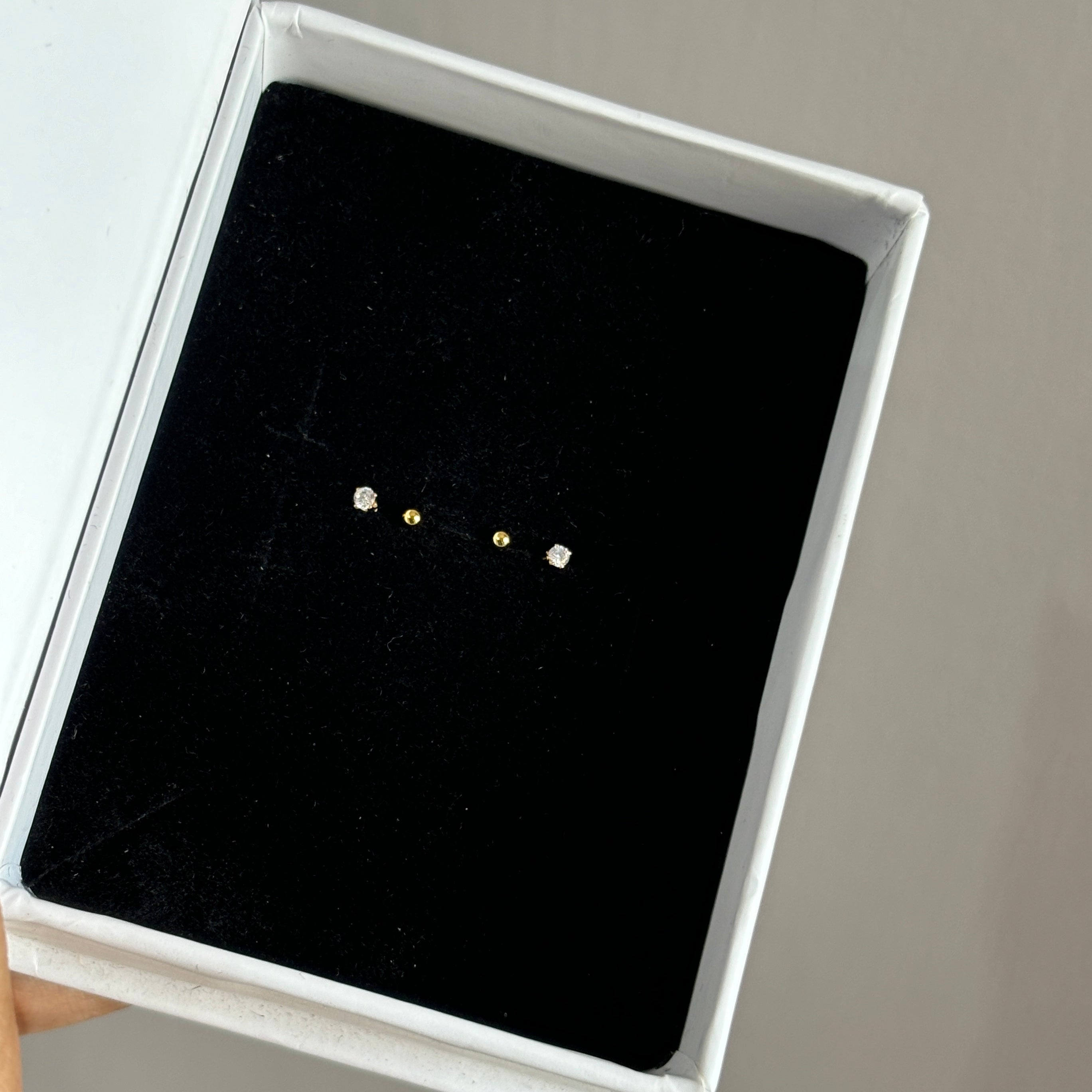 Mini studs (set)