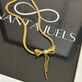 Pearl bow necklace
