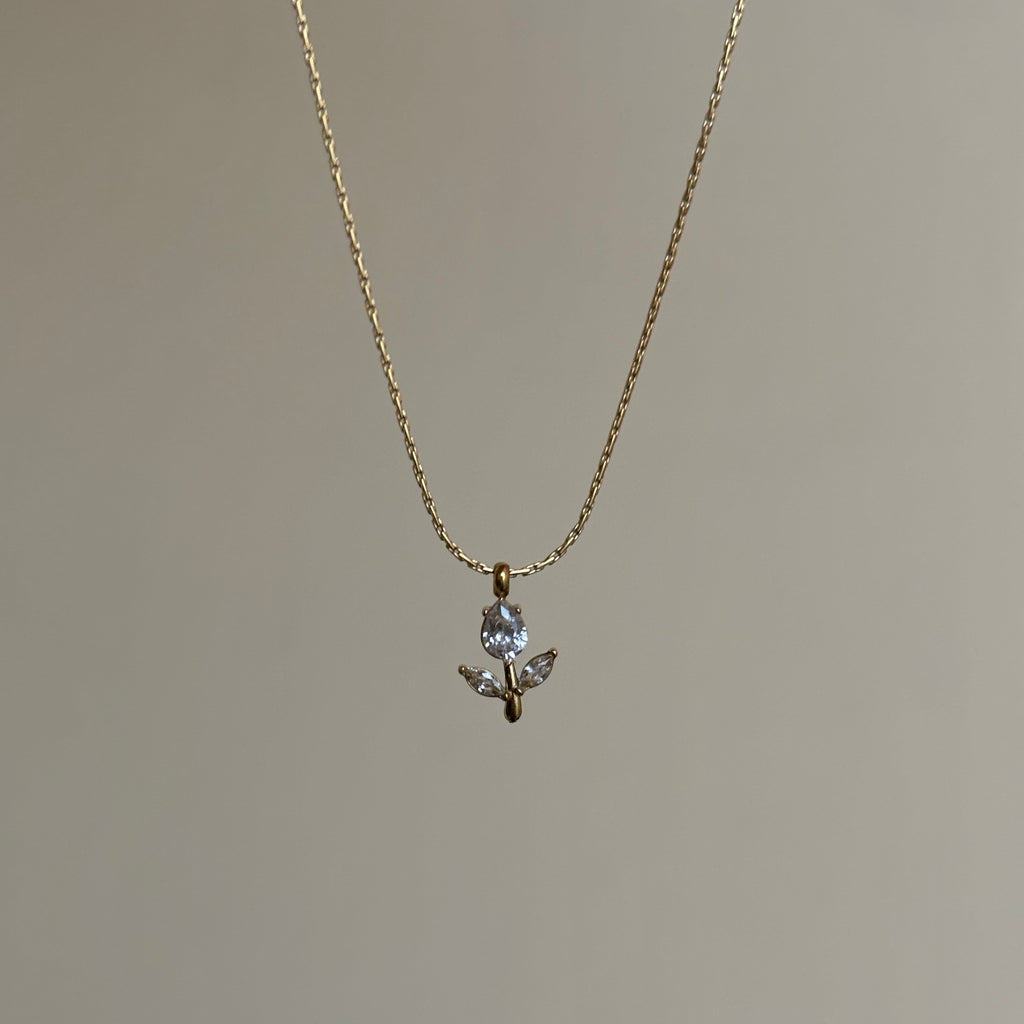 Tulip necklace
