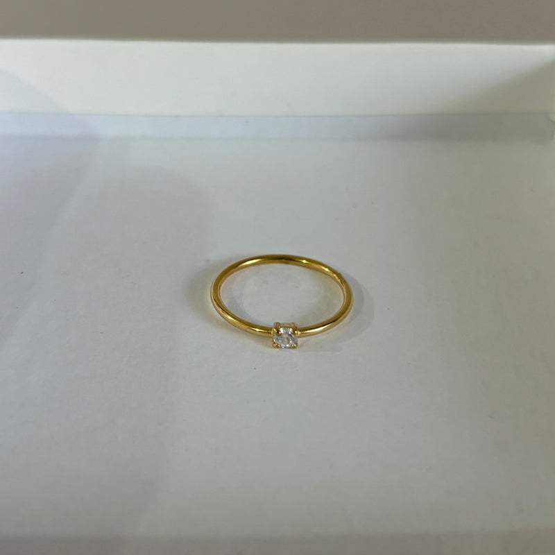 Dainty ring