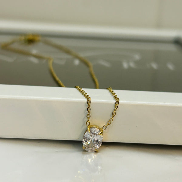 Bella necklace