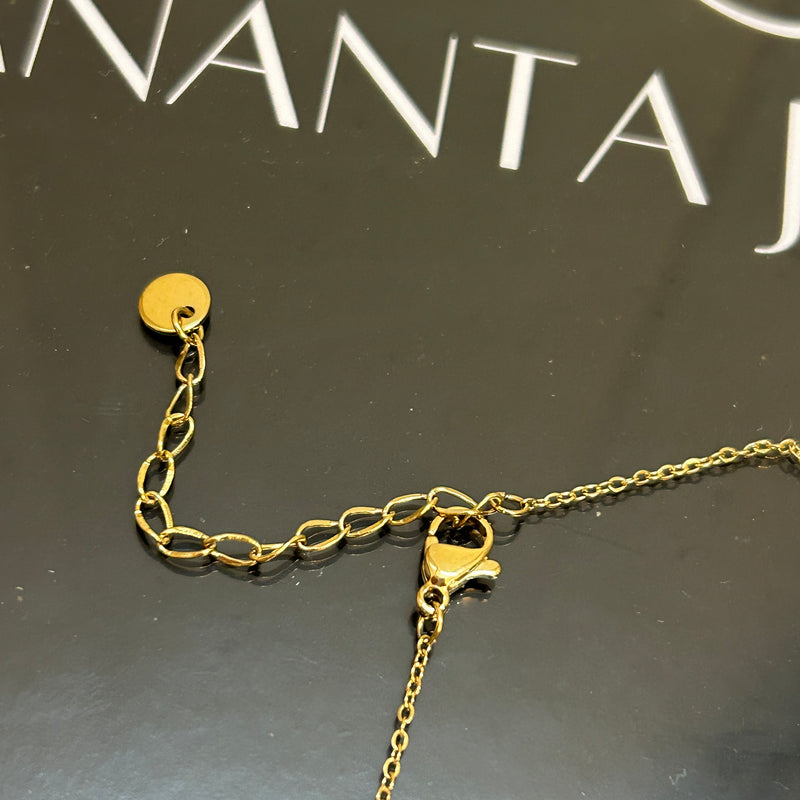 Bella necklace