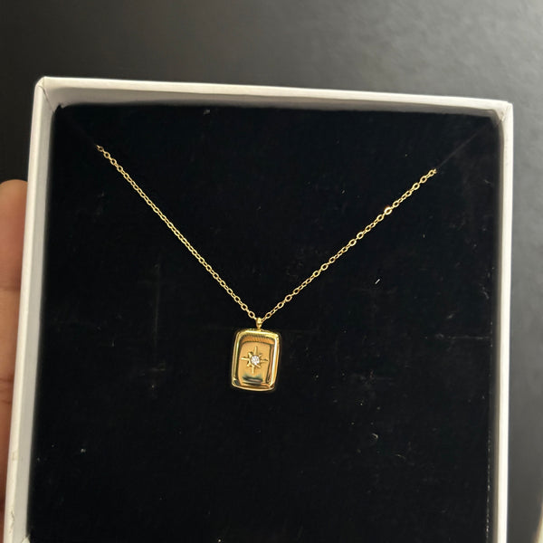 Stella necklace 2.0