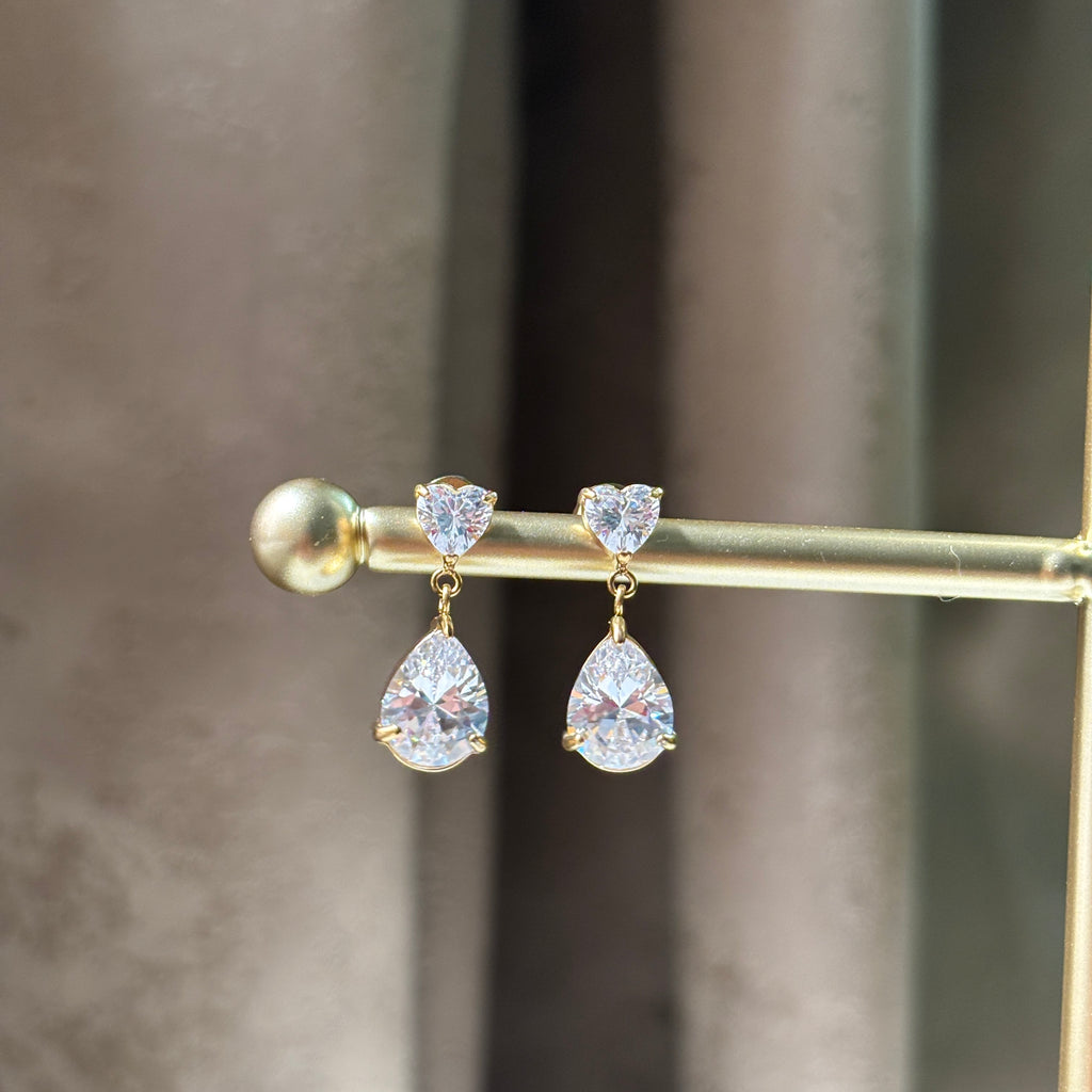 Heart glow earrings
