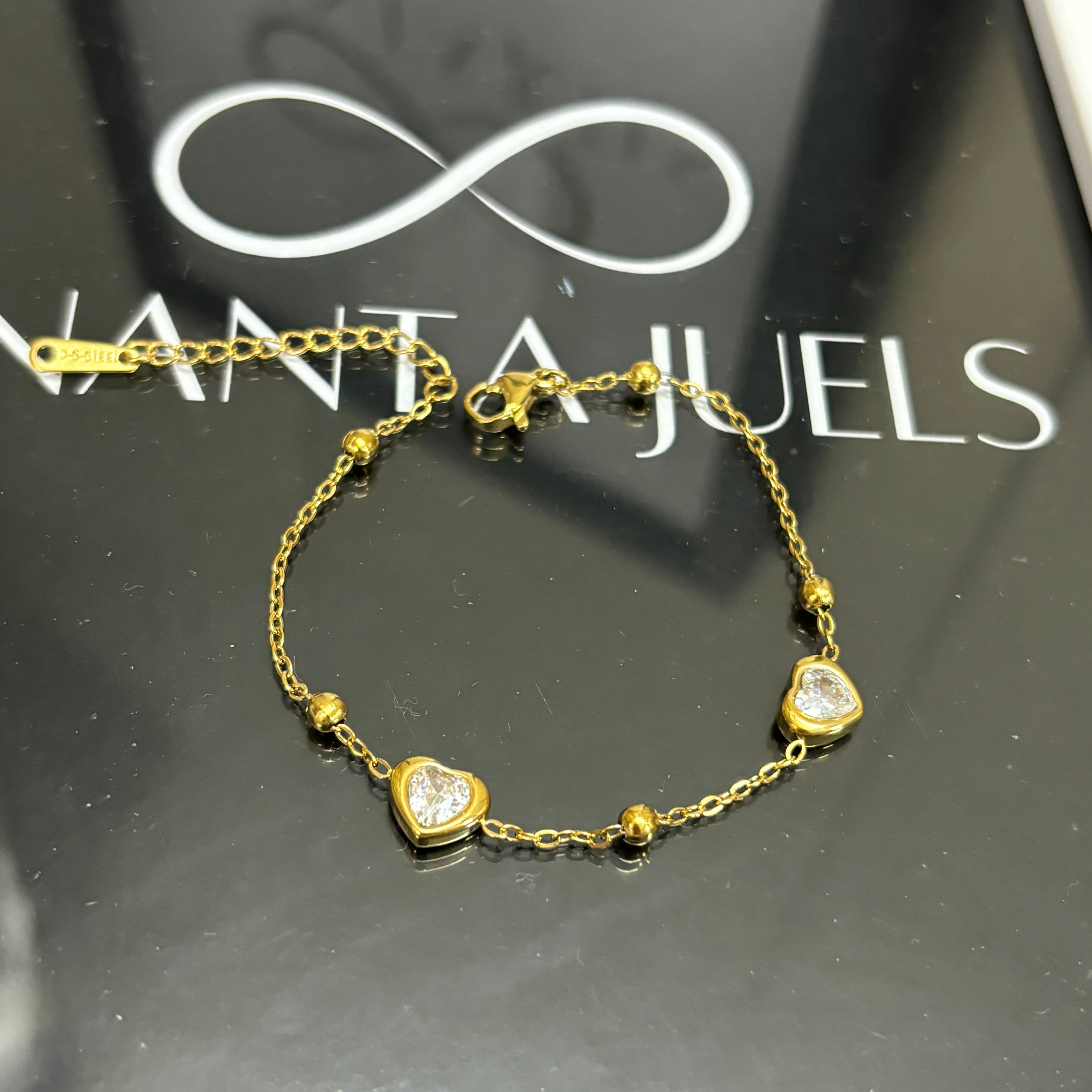 Jiya chain bracelet