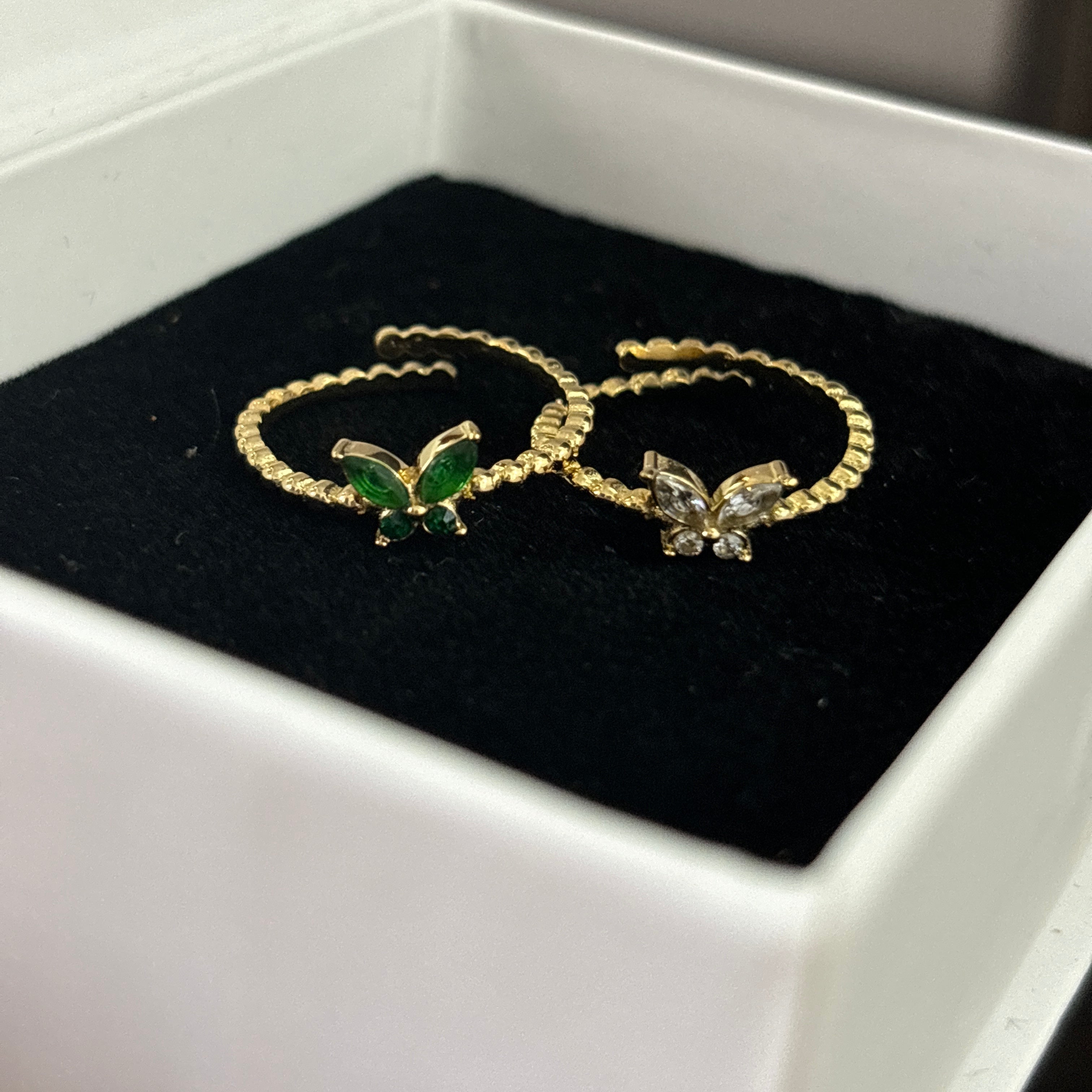 Butterfly ring