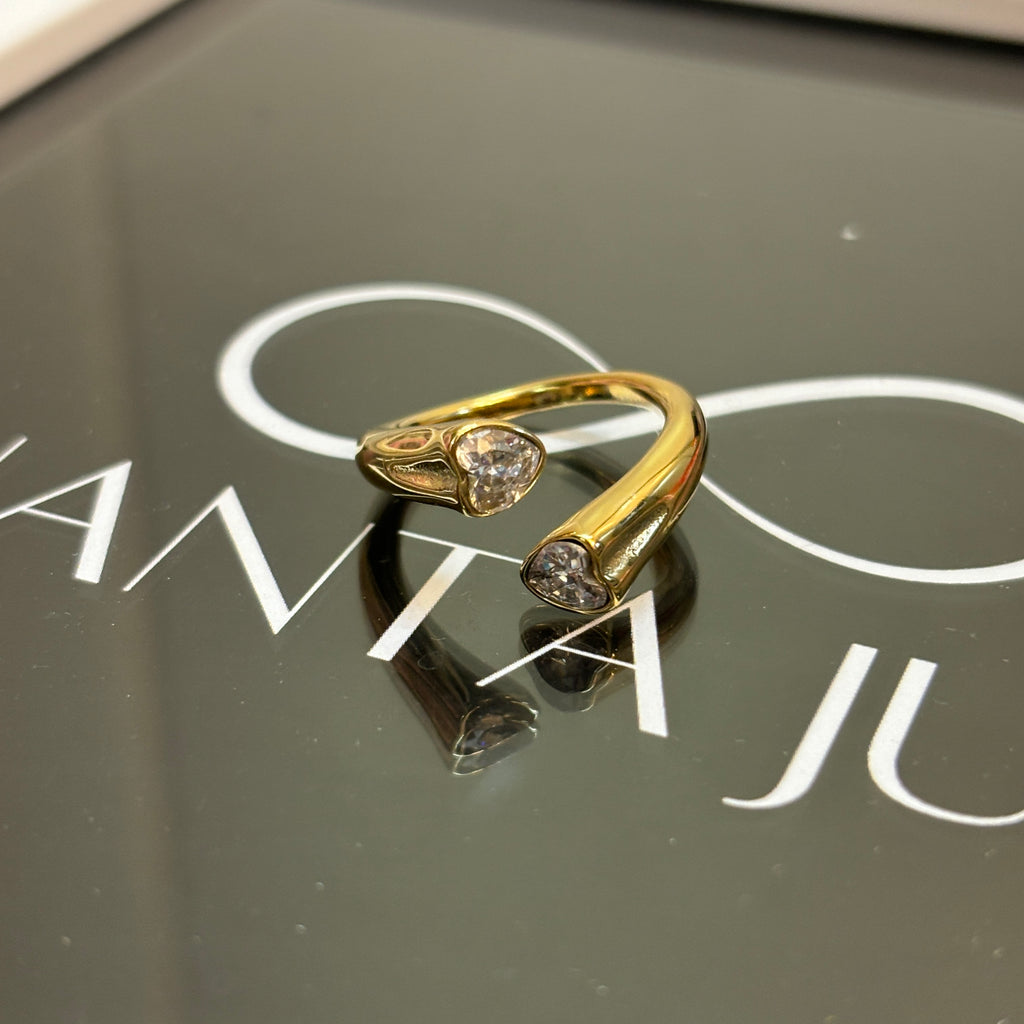Jiya ring