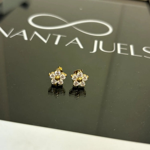 Classic floral studs