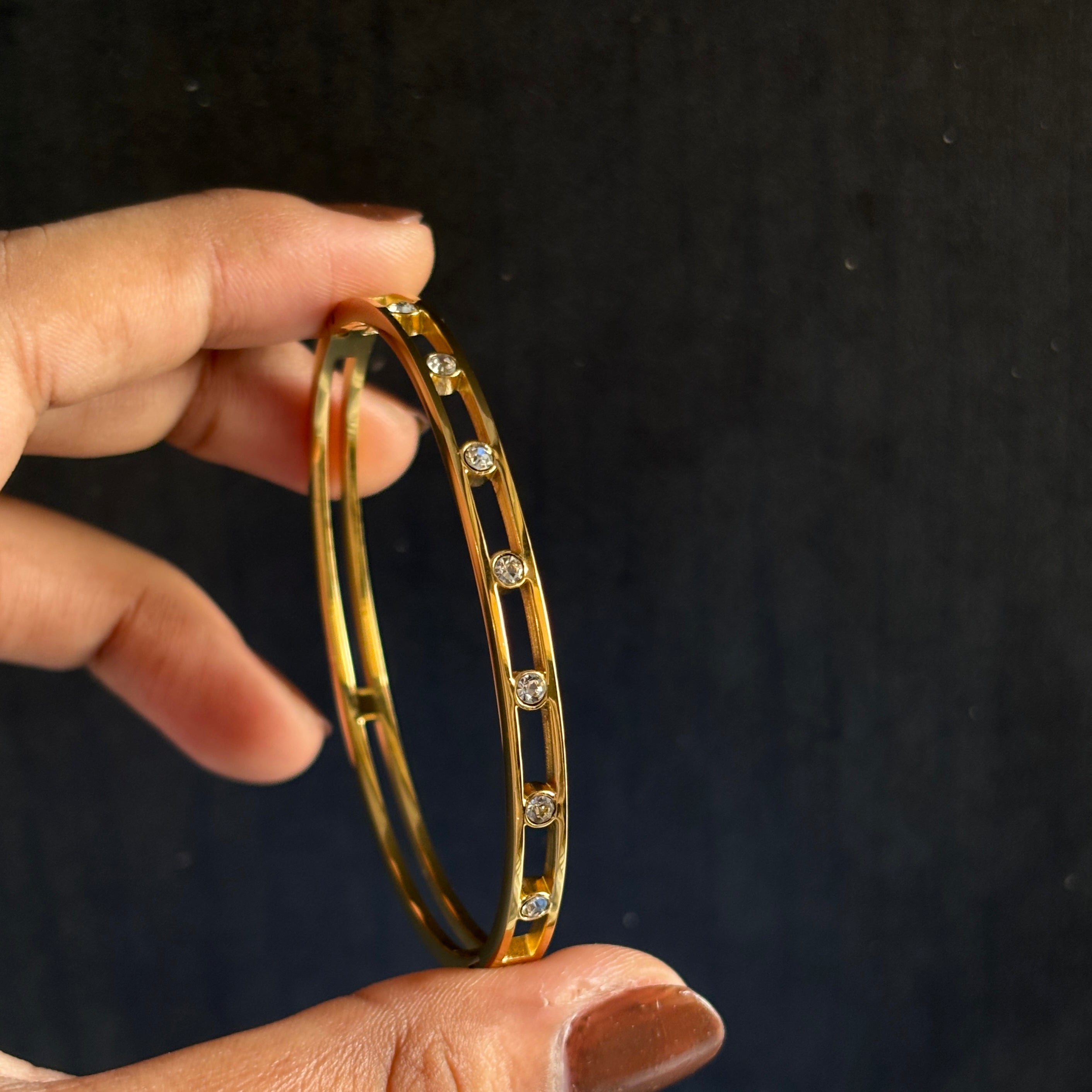 Anaya band bracelet