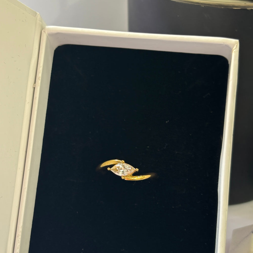 Marquise ring