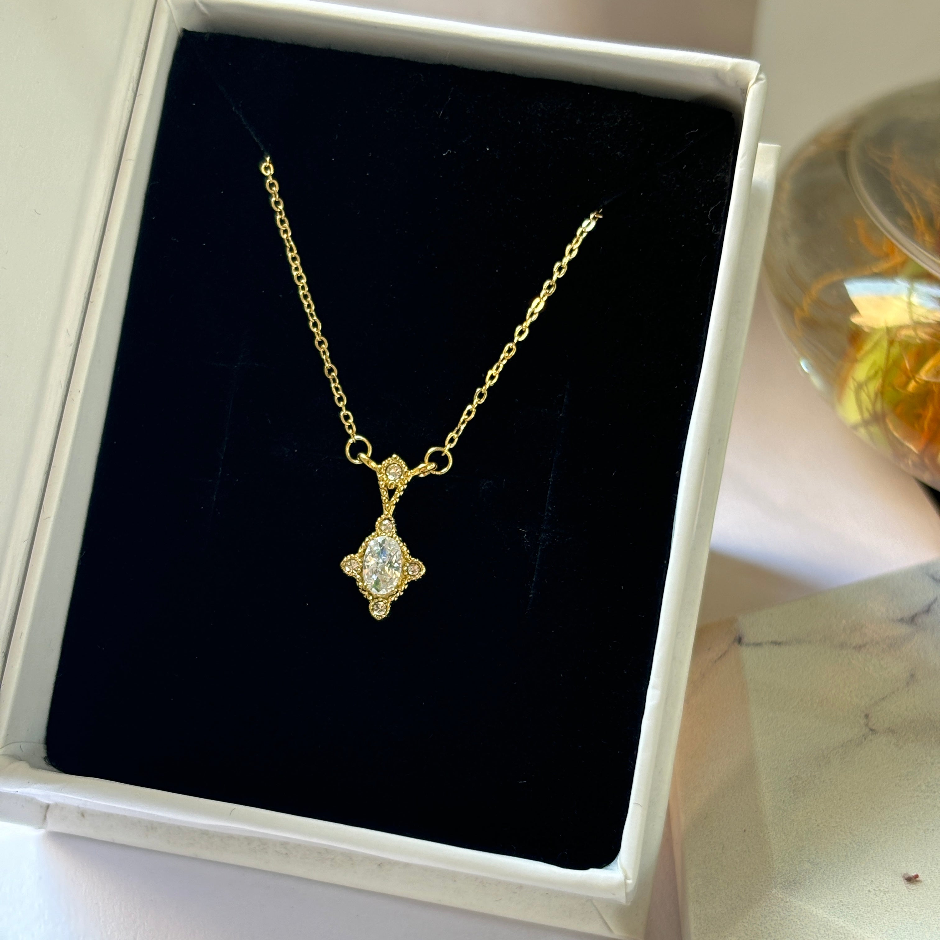 Cristina necklace