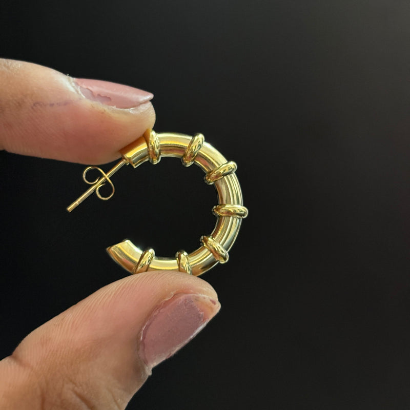 Luvy hoops