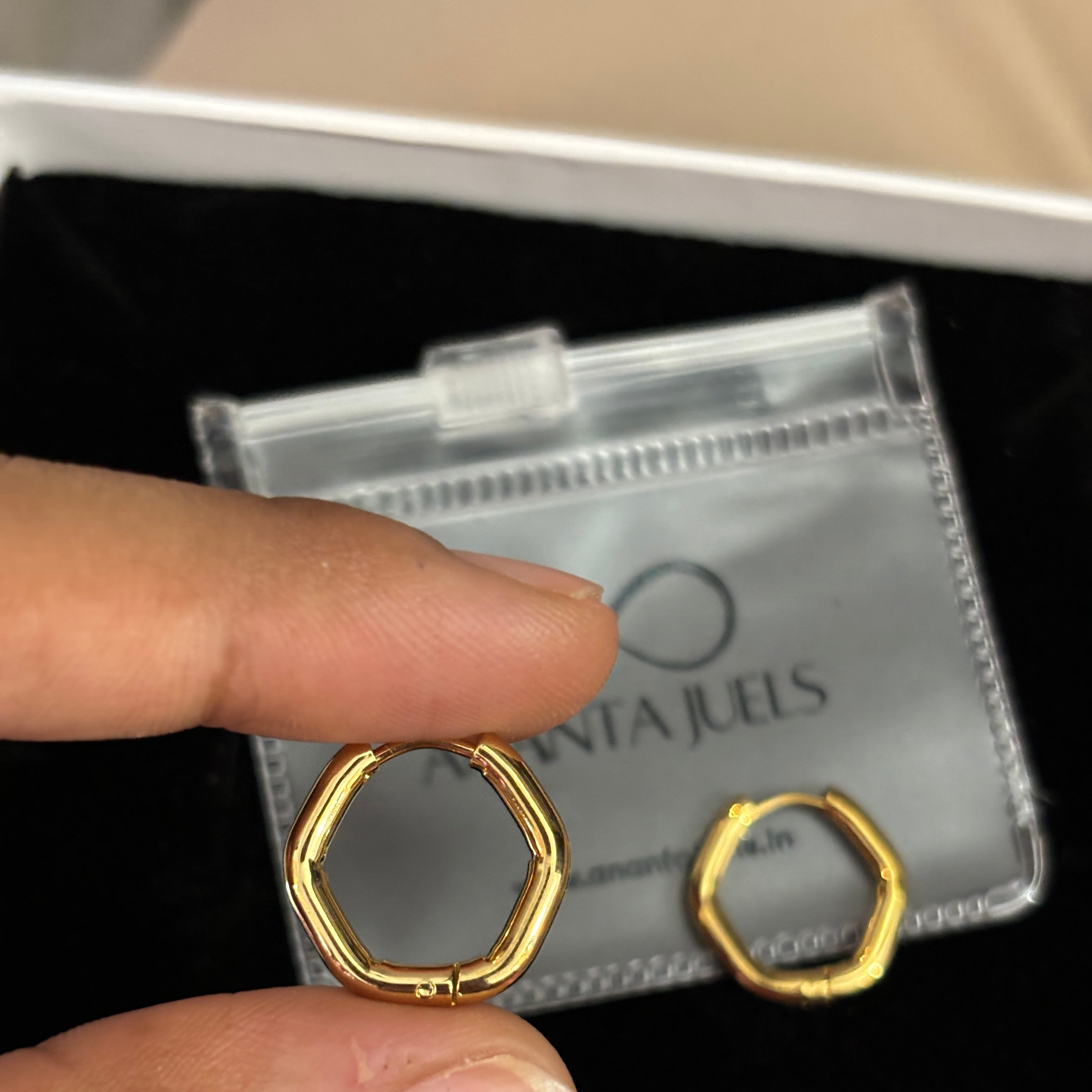 Hexagon hoops
