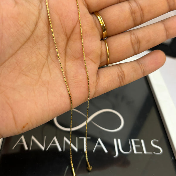 Plain chain