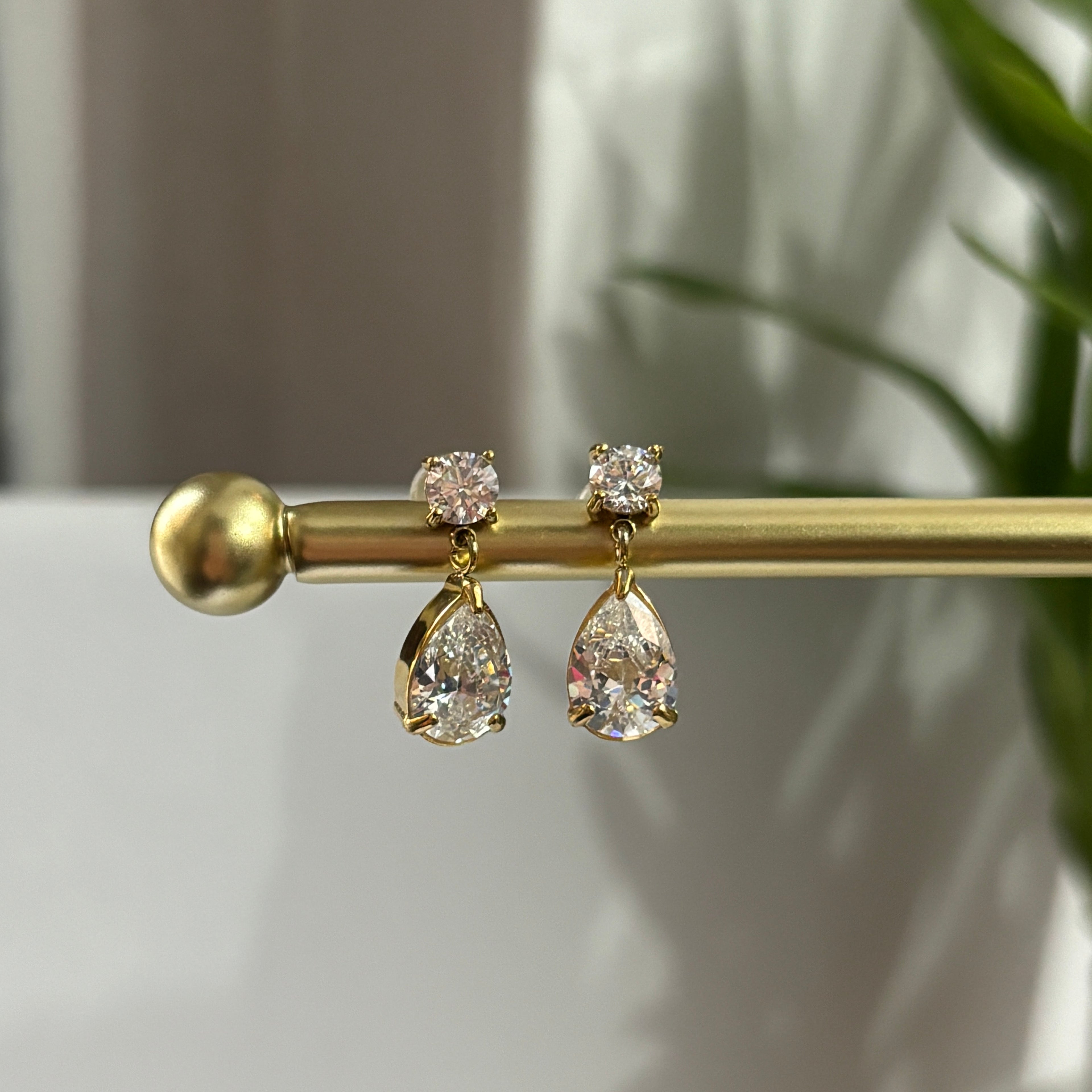 Glow earrings