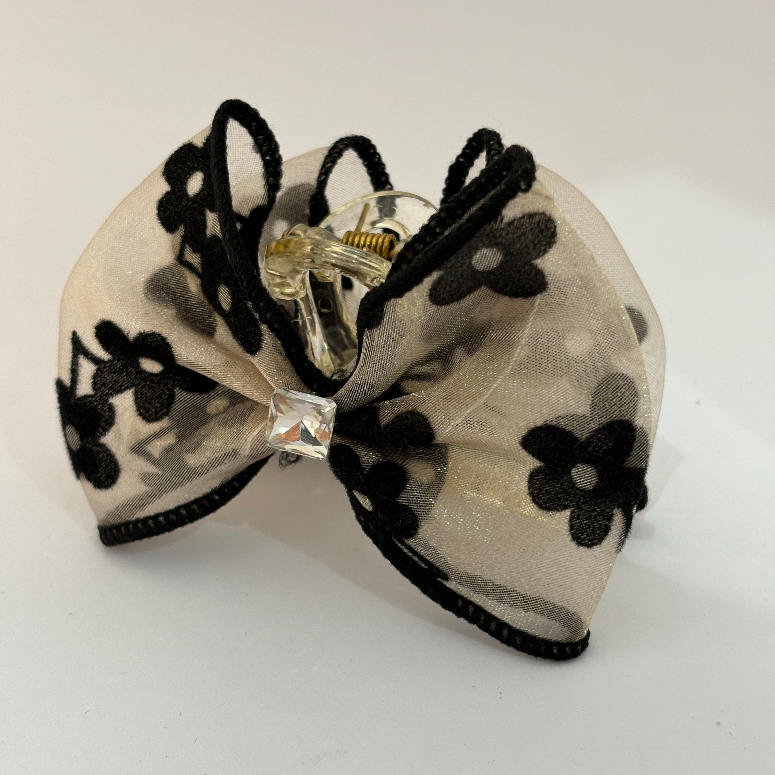 Bow claw clip (medium)