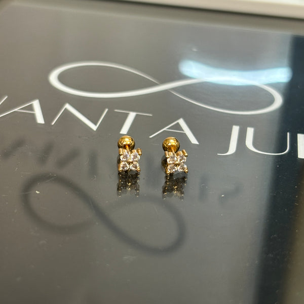 Dainty studs (brass)