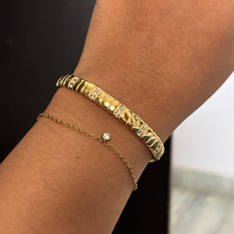 Anvi band bracelet