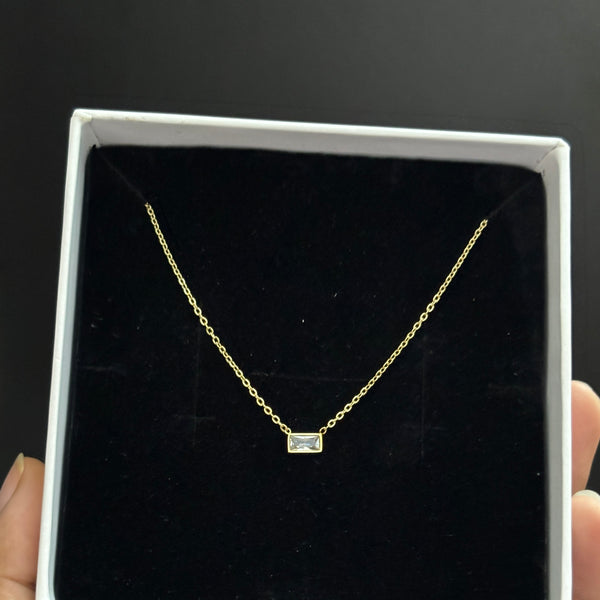 Mini cubic necklace (rectangular)