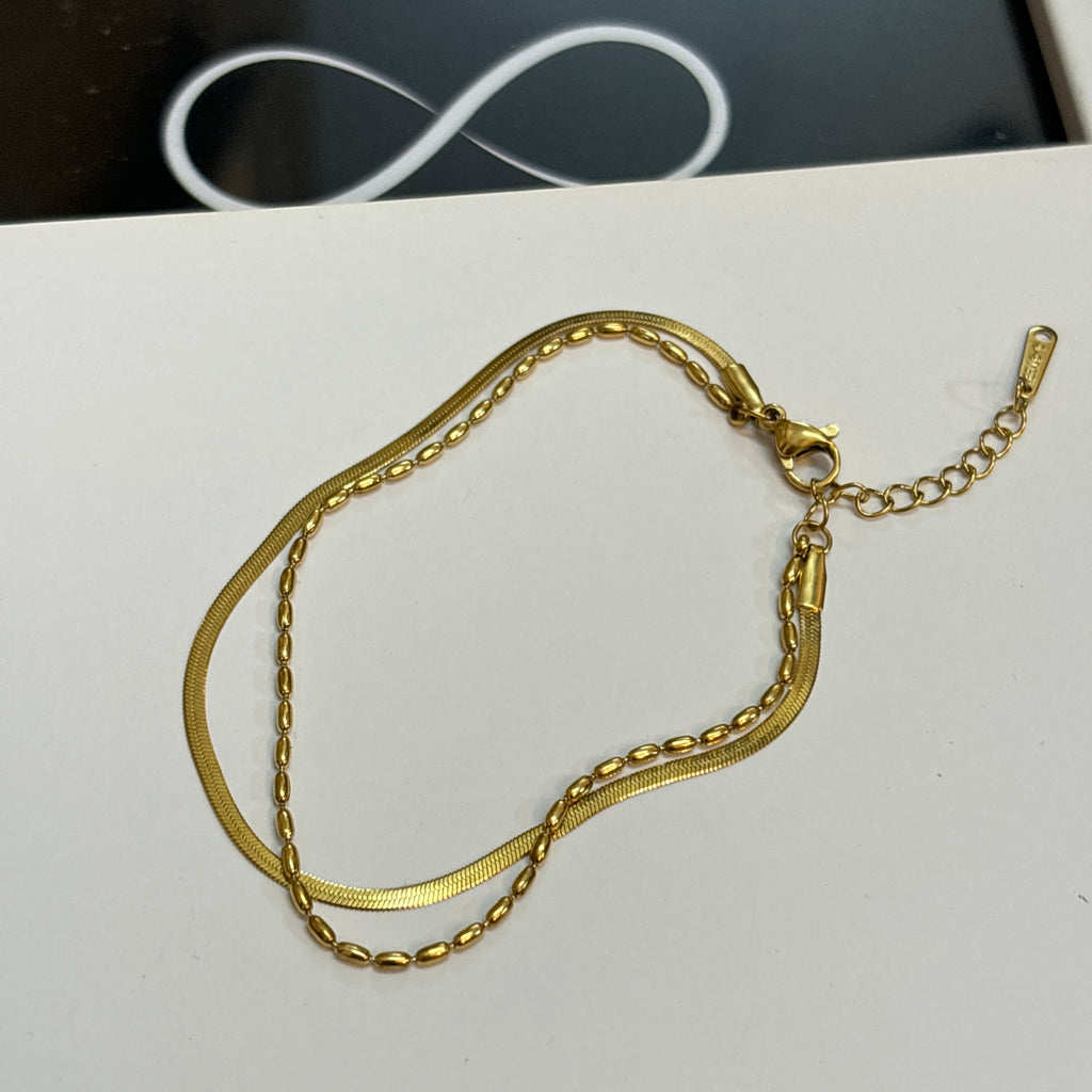 Dual chain bracelet