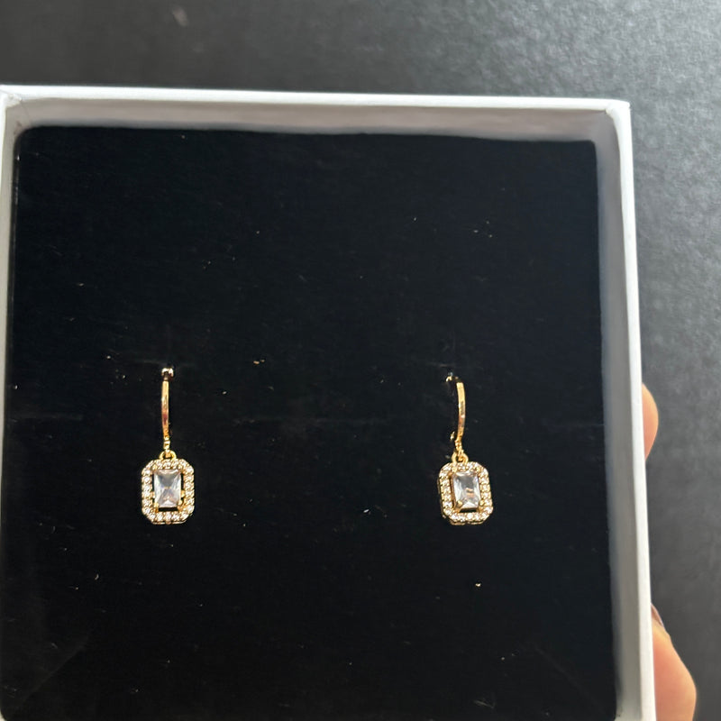 Square drop hoops