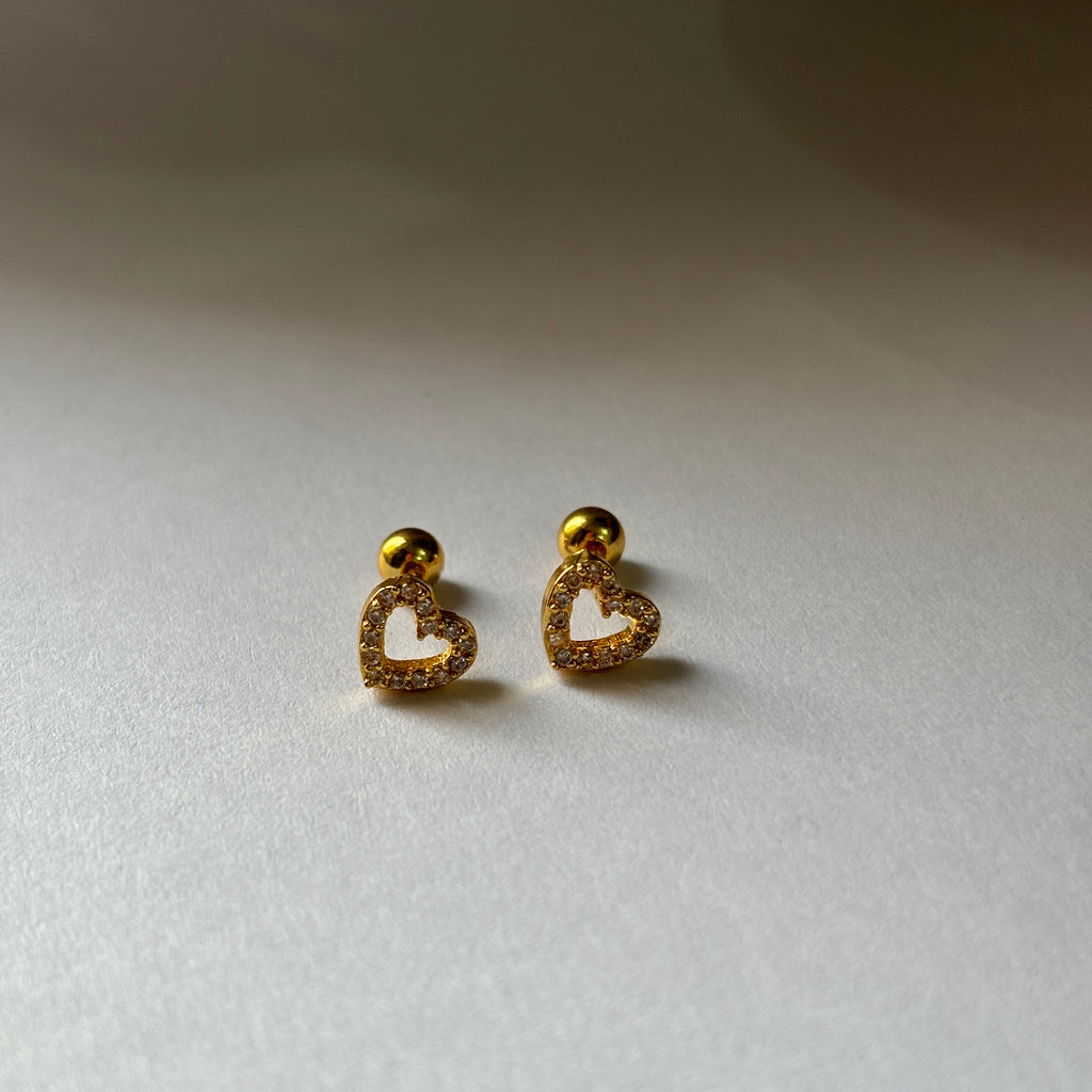 Hollow heart studs