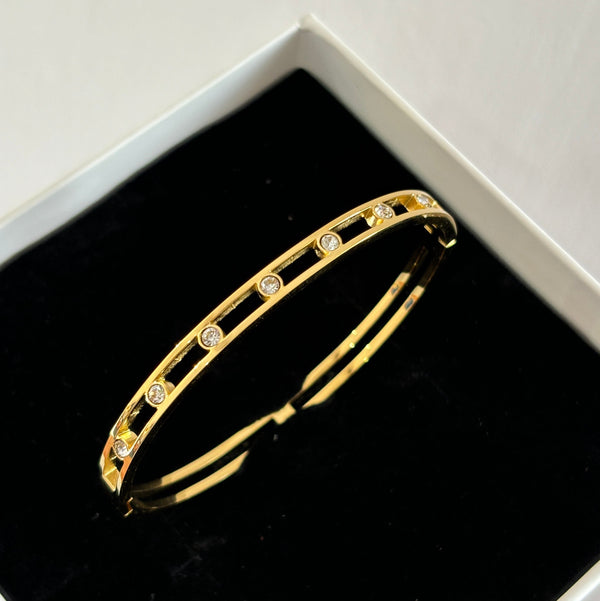 Anaya band bracelet