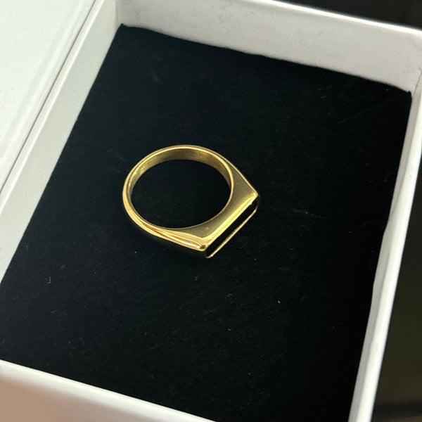 Signet ring (black)