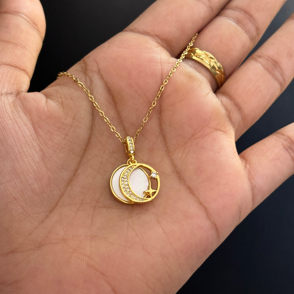 Luna necklace