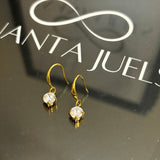 Anvi drop earrings