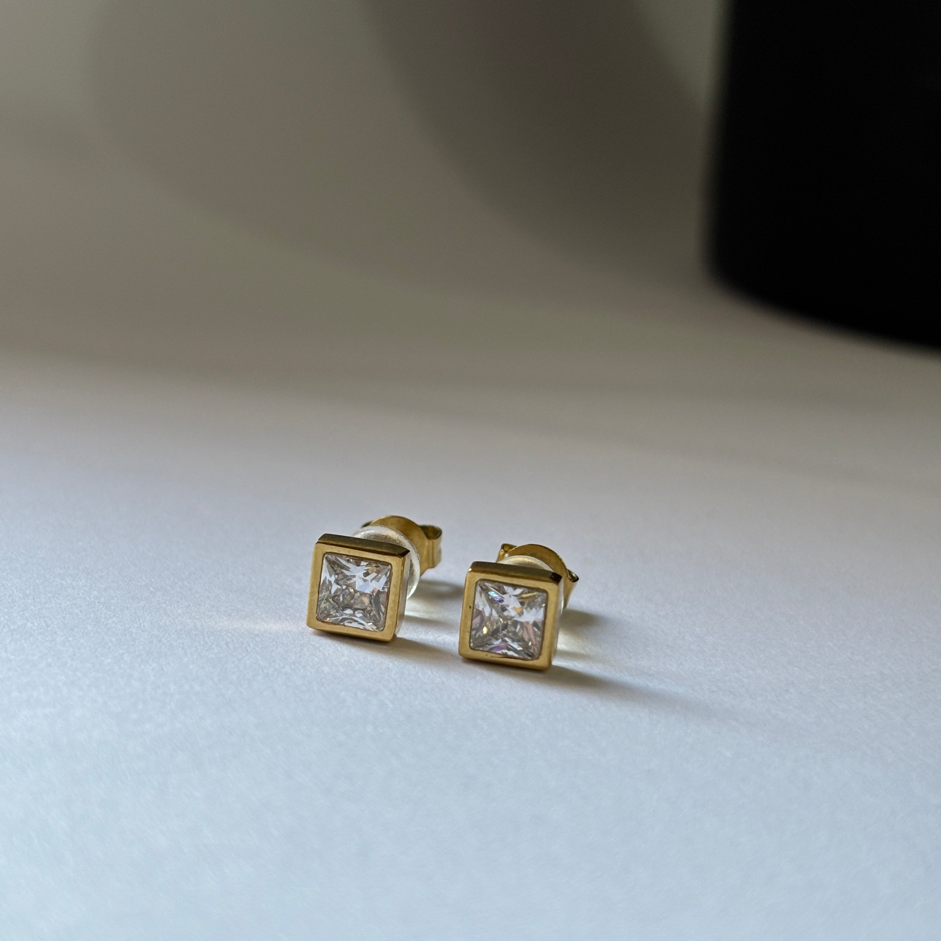 Square Anaya studs